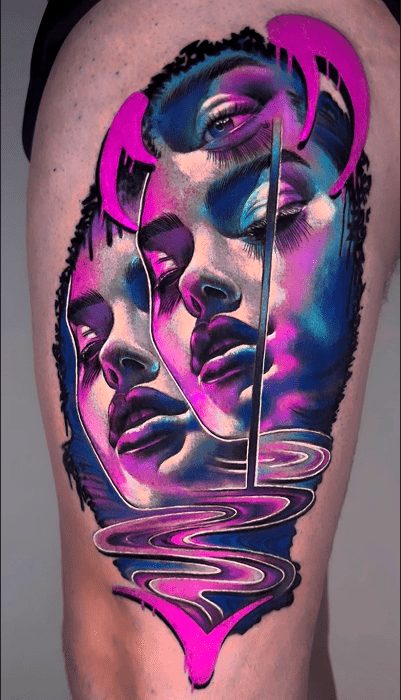 Tatuaje a color con tonos neón